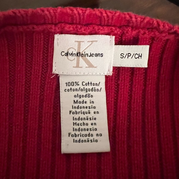 Calvin Klein Sweater - Picture 4 of 5